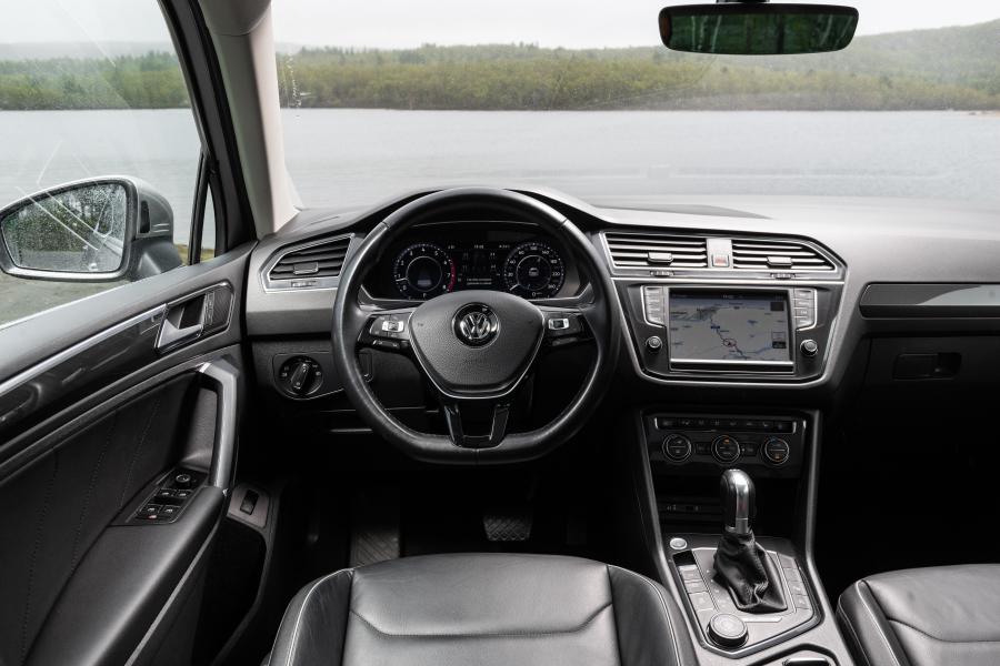 Торпедо Volkswagen Tiguan 2016 года  (CIS) (фото 4 из 40)